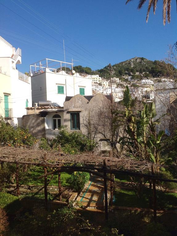 Casa Valentino Apartment Capri Bilik gambar